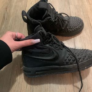 Nike black AF1’s